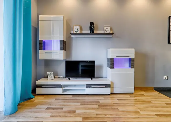 Отель Tylna Iv Лодзь